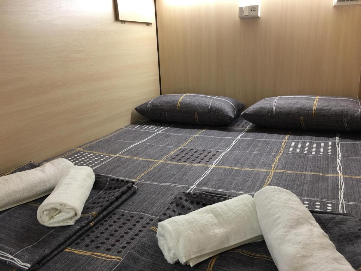 Bonvenon Capsule Hostel Jerevan Eksteriør billede