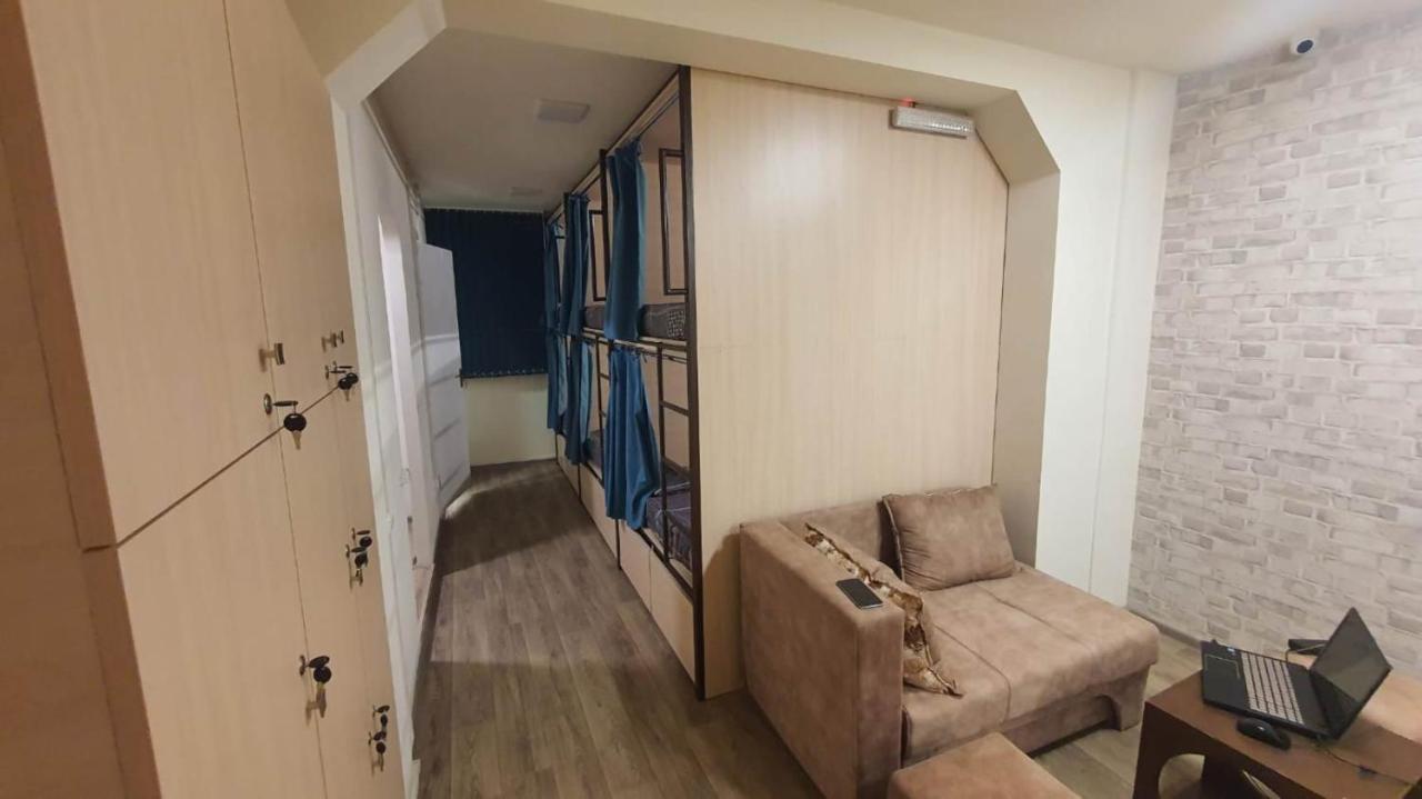 Bonvenon Capsule Hostel Jerevan Eksteriør billede