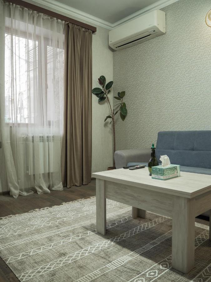 Bonvenon Capsule Hostel Jerevan Eksteriør billede